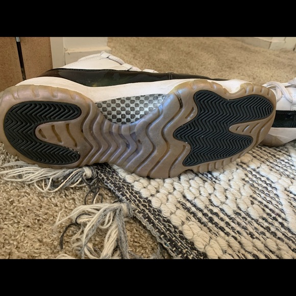 Jordan 11 size 11.5 like new no box - Picture 4 of 5